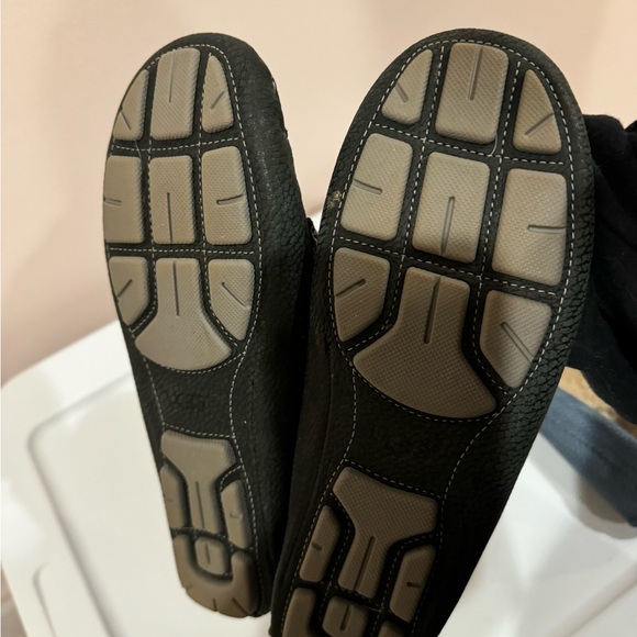 UGG suede leather flat loafers size 8. - black - Picture 2 of 2